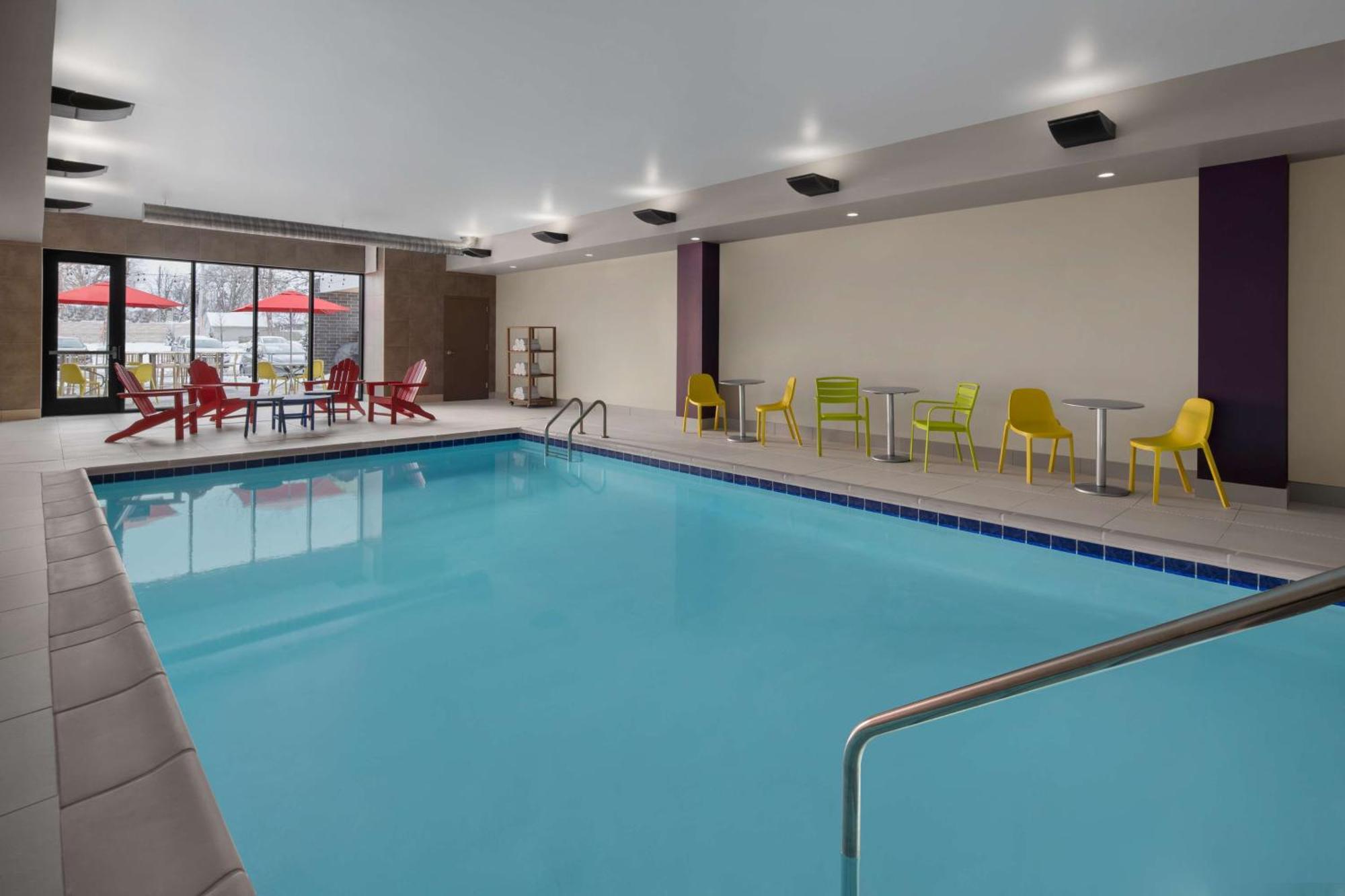 Home2 Suites By Hilton Des Moines At Drake University Εξωτερικό φωτογραφία