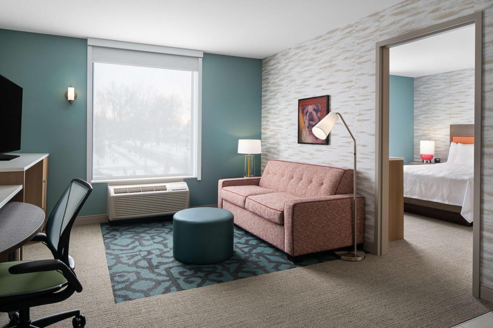 Home2 Suites By Hilton Des Moines At Drake University Εξωτερικό φωτογραφία